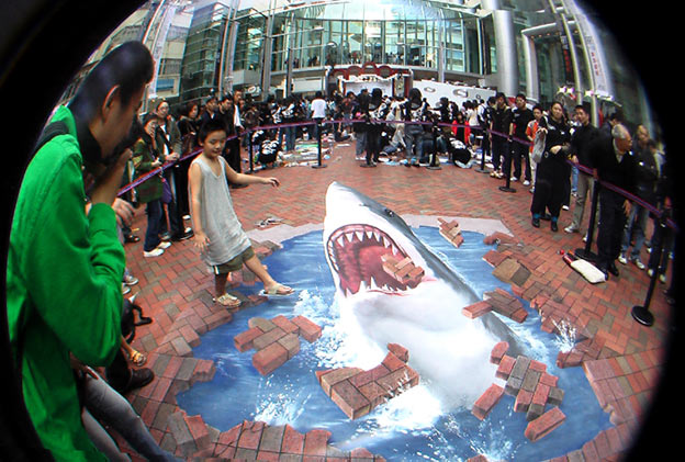 3d-street-painting-interactive-shark-hong-kong